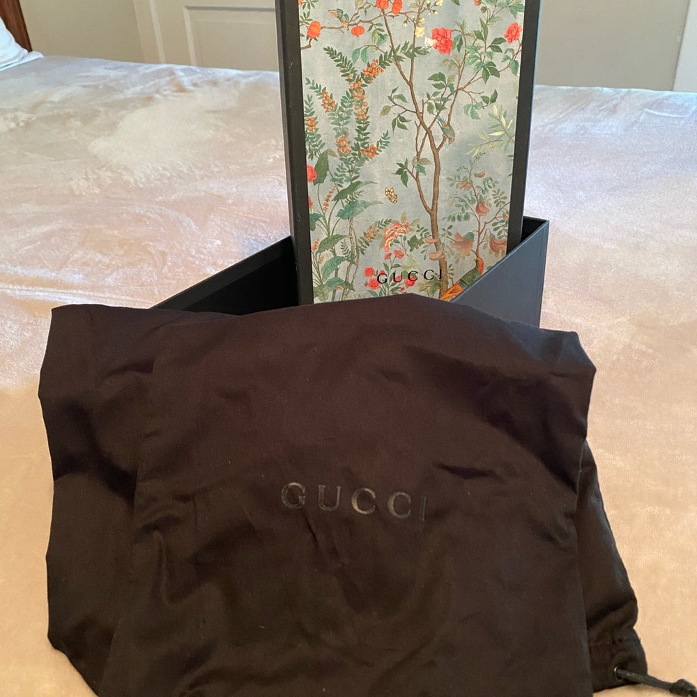 Gucci Floral Box with Black Dust Bags